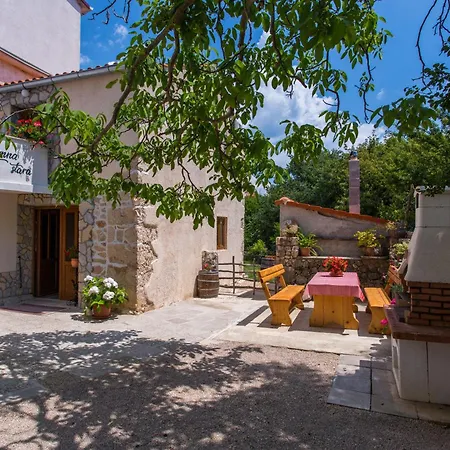 Gemuetliches Steinhaus Nonna Stara Holiday home