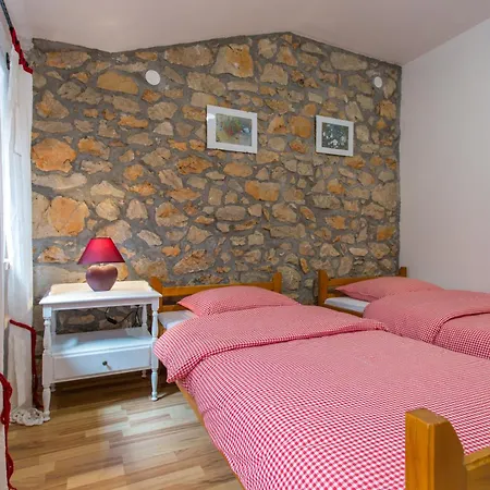 Gemuetliches Steinhaus Nonna Stara Holiday home *